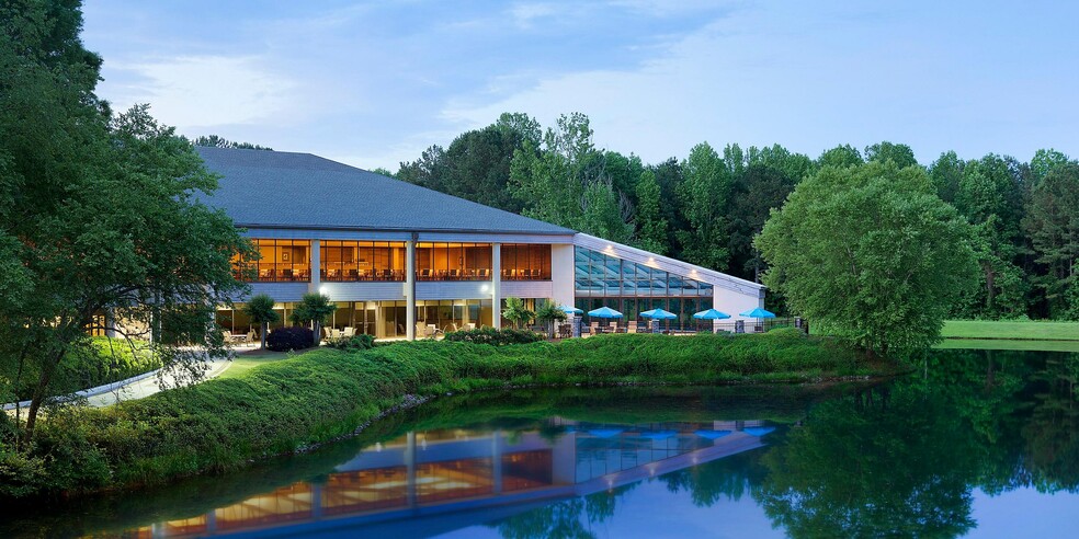 201 Aberdeen Pky, Peachtree City, GA à louer - Photo de l’immeuble – Image 2 sur 5