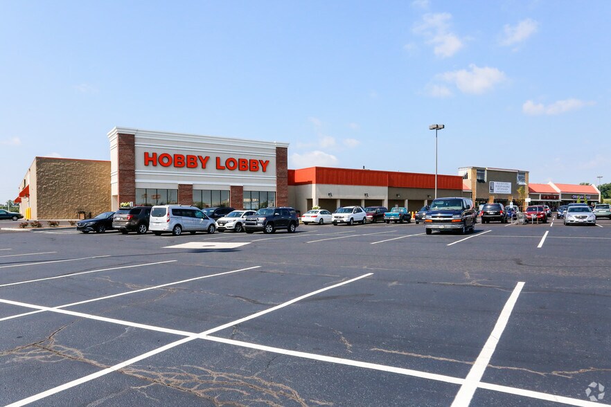 8317-8361 Springboro Pike, Miamisburg, OH à louer - Photo principale – Image 2 sur 28