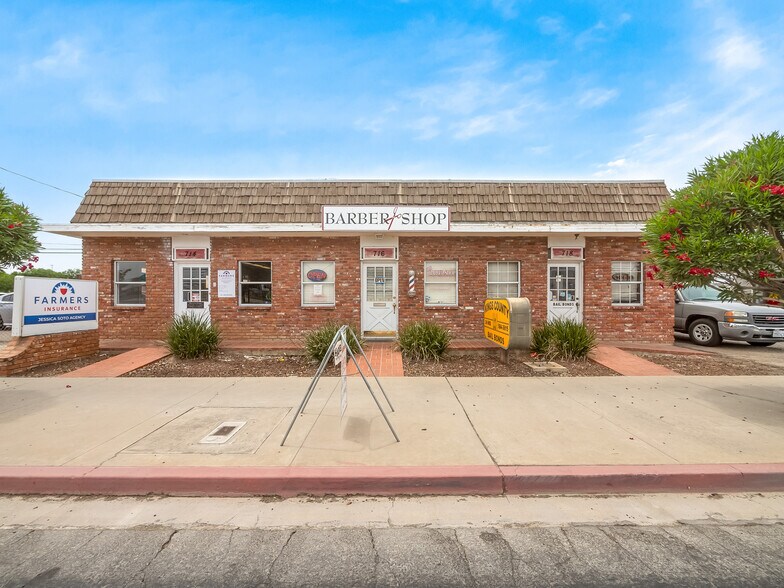 714-718 N 11th Ave, Hanford, CA à louer - Photo de l’immeuble – Image 1 sur 17