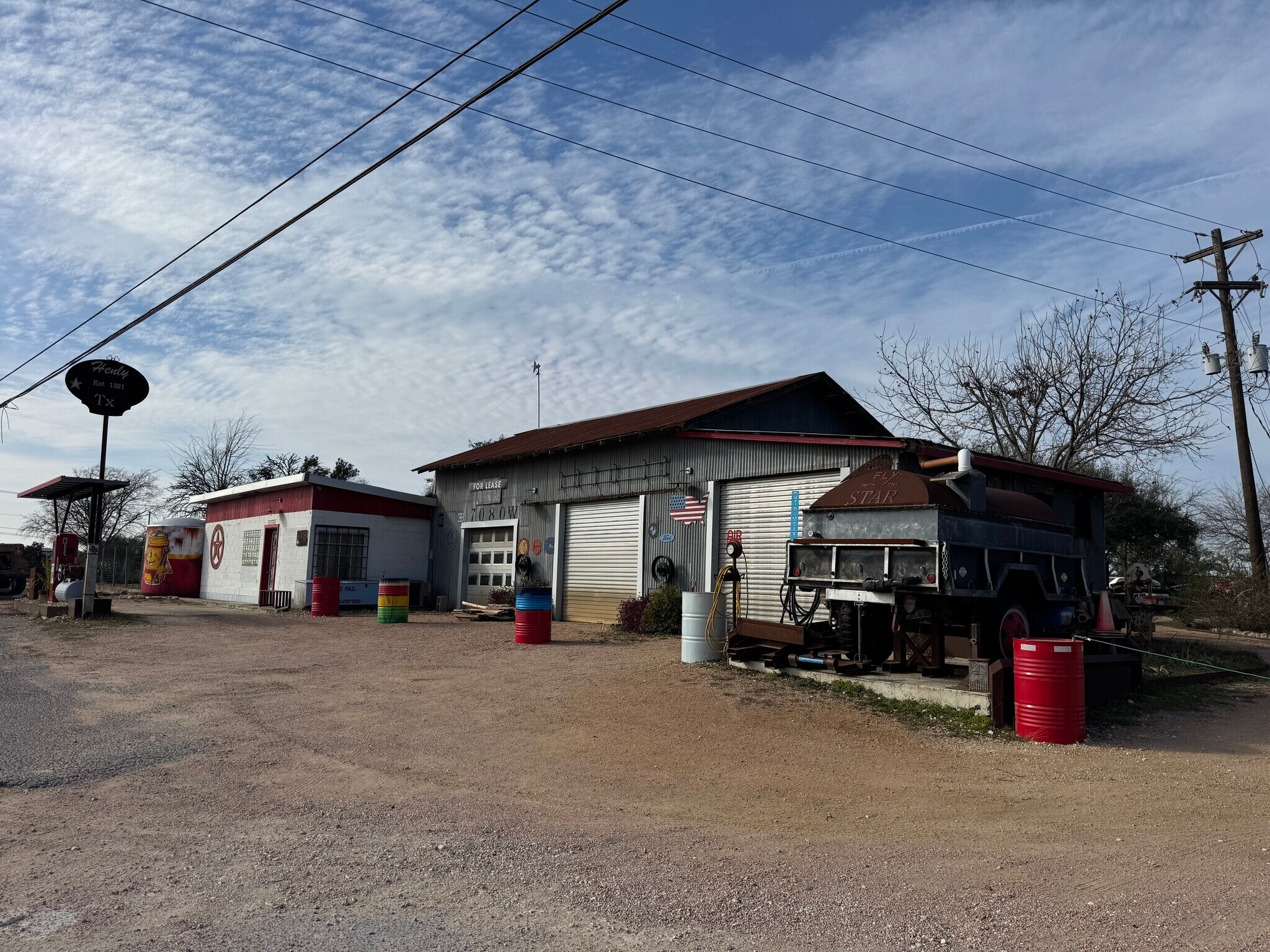 7080 W Highway 290, Dripping Springs, TX à louer Photo principale– Image 1 sur 18