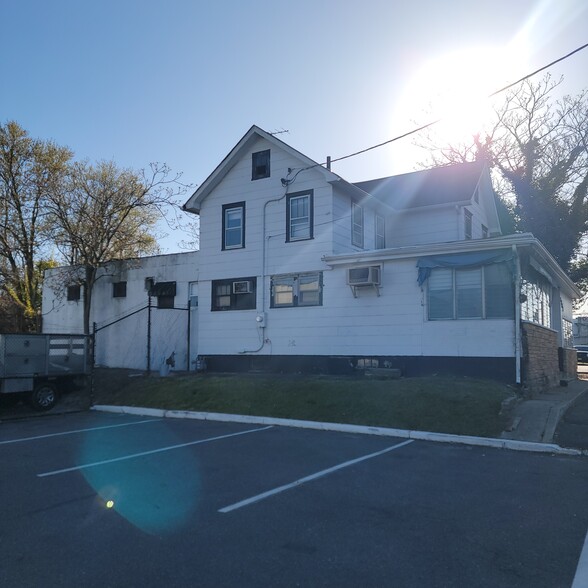 1707 Asbury Ave, Asbury Park, NJ à louer - Photo de l’immeuble – Image 3 sur 4