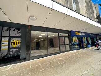 Plus de détails pour 106 New St, Huddersfield - Local commercial à louer