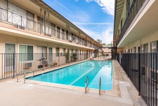 Plus de détails pour 618-620 W Route 66, Glendora, CA - Logement à vendre