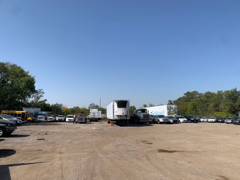 16350 Crawford Ave, Markham, IL à louer - Photo de l’immeuble – Image 3 sur 14