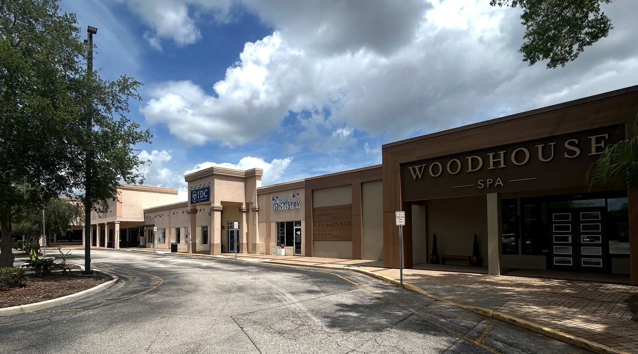 249 W State Road 436, Altamonte Springs, FL à louer Photo de l’immeuble– Image 1 sur 7