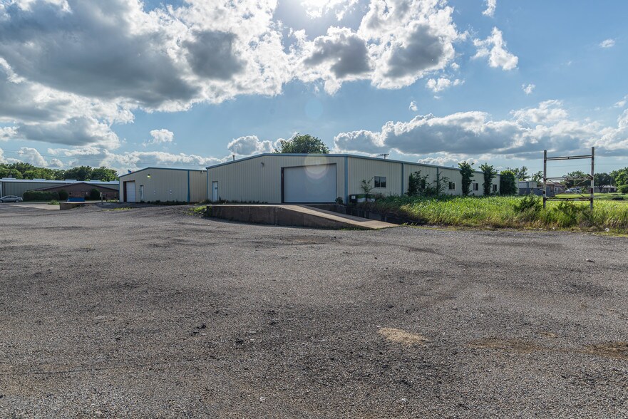 311 S US Highway 69, Trenton, TX à vendre - Photo de l’immeuble – Image 3 sur 9