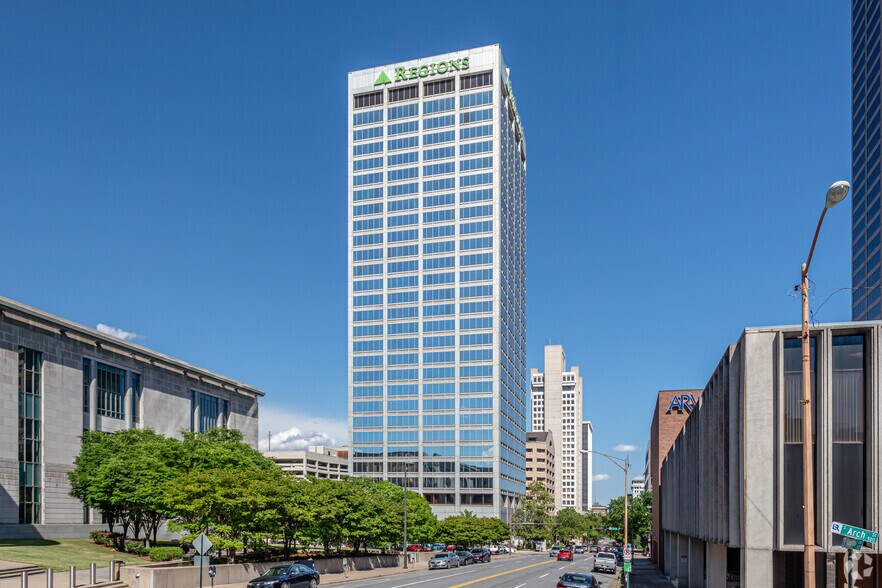 400 W Capitol Ave, Little Rock, AR à louer - Photo de l’immeuble – Image 2 sur 33