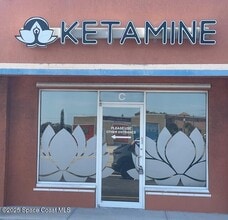 6103 N Atlantic Ave, Cape Canaveral, FL à louer Photo de l’immeuble– Image 1 sur 15