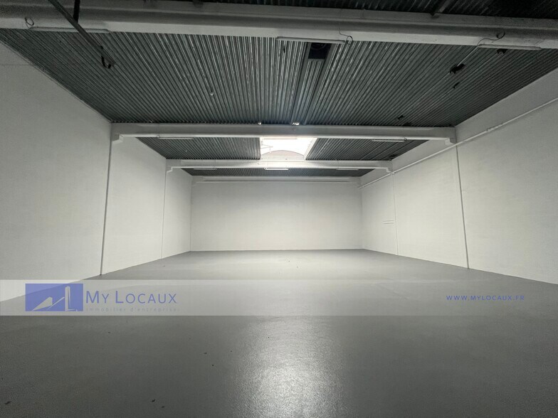 4 Avenue Du Gros Chene, Éragny à louer - Photo de l’immeuble – Image 2 sur 5