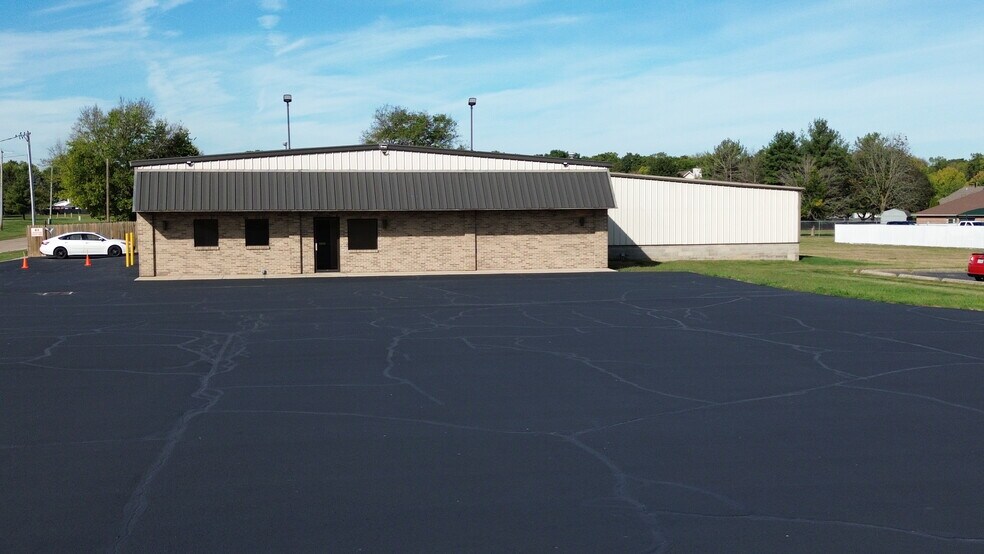 2994 S County Road 25A, Troy, OH à vendre - Photo de l’immeuble – Image 2 sur 23