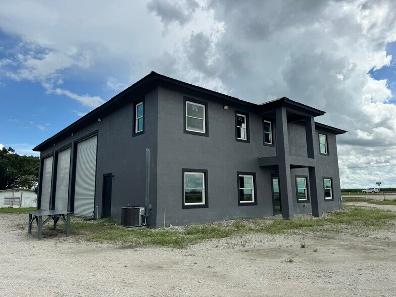 2972 W US Highway 27, Clewiston, FL à louer - Photo de l’immeuble – Image 3 sur 9