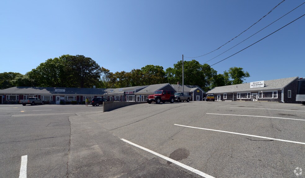 216 Route 28, West Harwich, MA à louer - Photo de l’immeuble – Image 3 sur 5