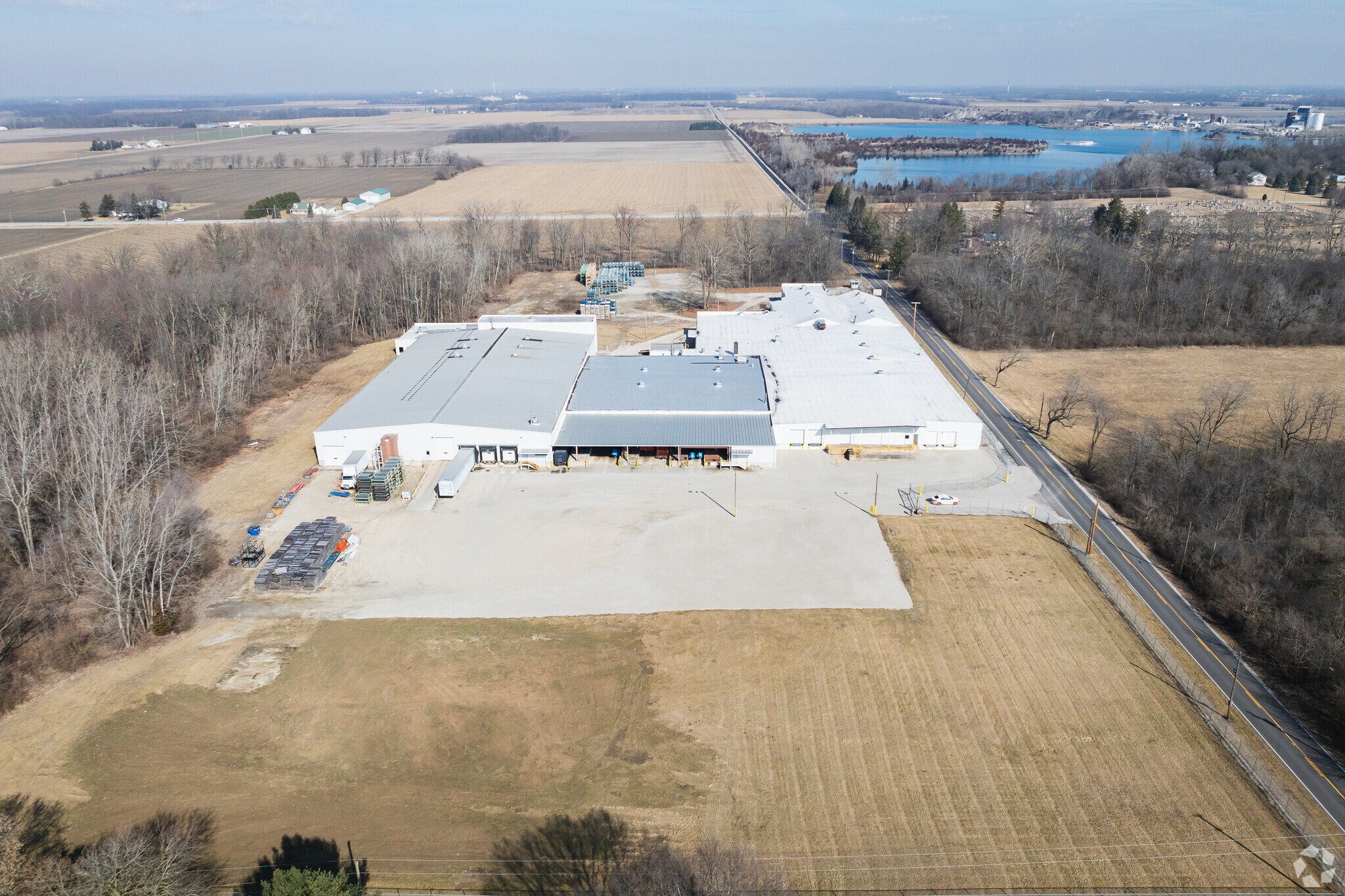 1520 County Road 42, Gibsonburg, OH à louer Photo de l’immeuble– Image 1 sur 7