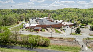Plus de détails pour 437 Dimmocks Mill Rd, Hillsborough, NC - Local d'activités à louer