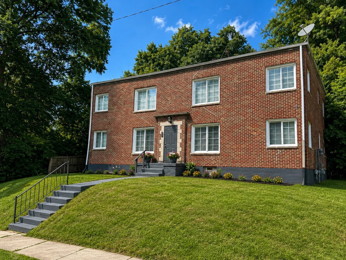 311 Marathon Ave, Dayton, OH à vendre Photo de l’immeuble– Image 1 sur 14