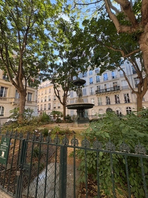 9 Cite De Trevise, Paris à louer Photo intérieure– Image 1 sur 11