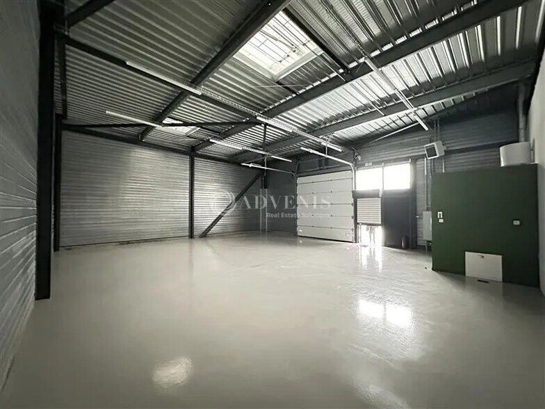 Bureau dans Tourcoing à louer - Photo de l’immeuble – Image 3 sur 8