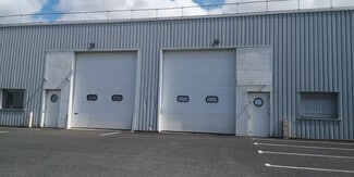 Plus de détails pour Local d'activités à louer