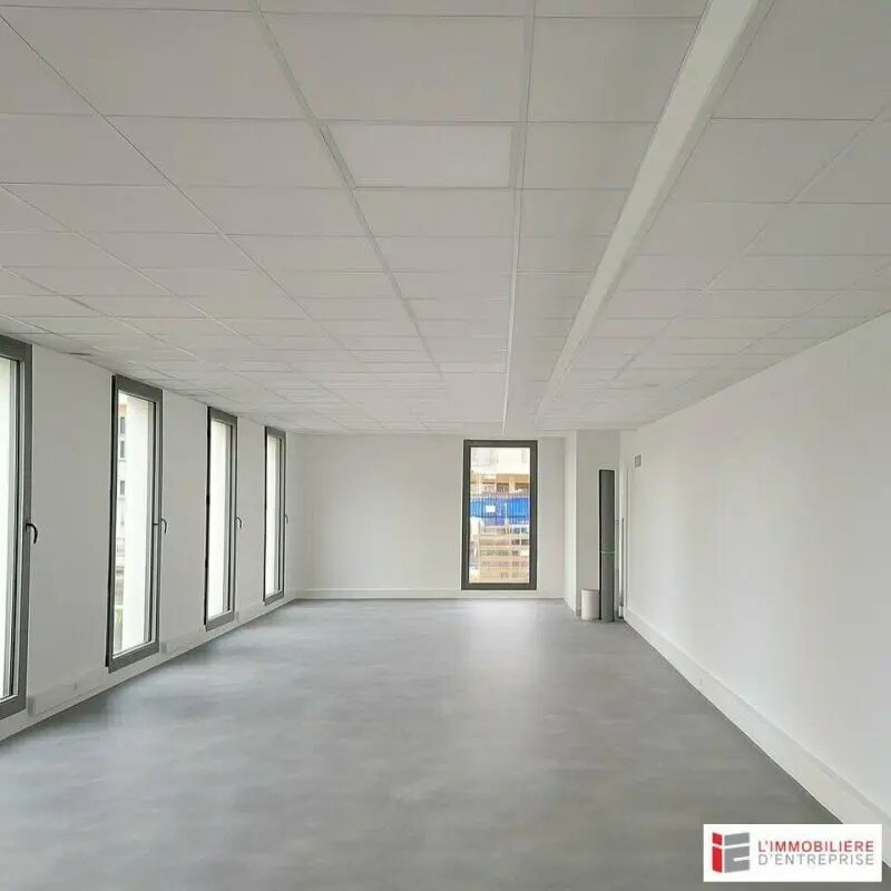 Bureau dans Cesson-Sévigné à louer Photo intérieure– Image 1 sur 2