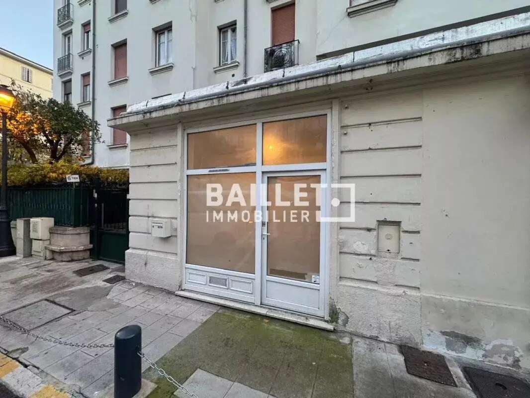Local commercial dans Nice à vendre Photo de l’immeuble– Image 1 sur 12
