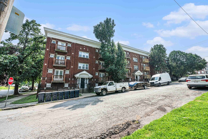 3113-3123 Thompson Ave, Kansas City, MO à vendre - Photo de l’immeuble – Image 2 sur 13