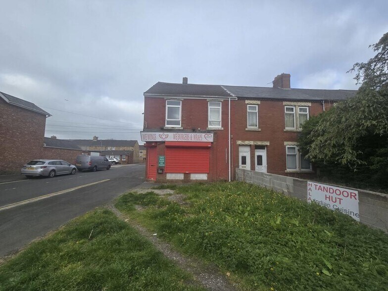 251 Hawthorn Rd, Ashington à vendre - Photo de l’immeuble – Image 2 sur 9