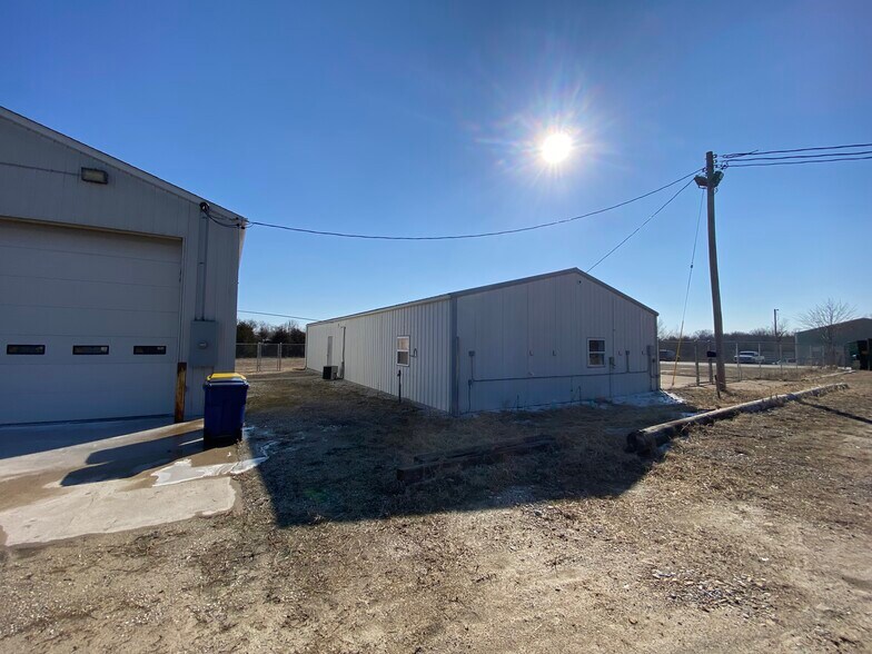 1730 Daniel Boone Industrial Pky, Truesdale, MO à vendre - Photo de l’immeuble – Image 2 sur 54