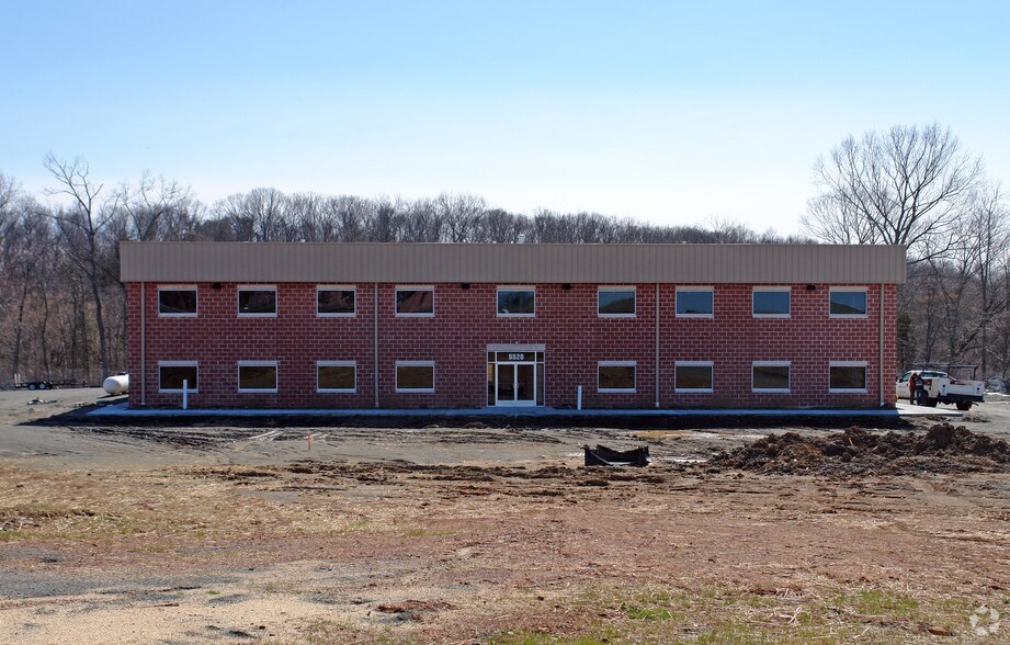 9520 Contractors Ct, Manassas, VA à louer - Photo de l’immeuble – Image 3 sur 4