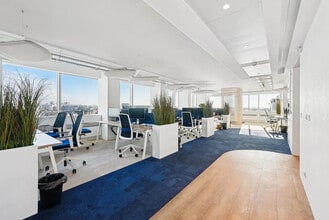 207 Rue De Bercy, Paris à louer Photo de l’immeuble– Image 2 sur 8