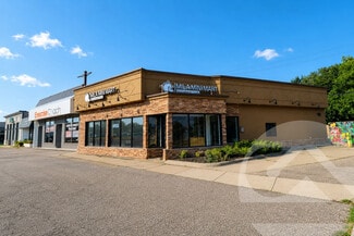 Plus de détails pour 32867 Woodward Ave, Royal Oak, MI - Local commercial à louer