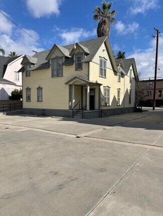 Plus de détails pour 714 N Spurgeon St, Santa Ana, CA - Bureau à louer