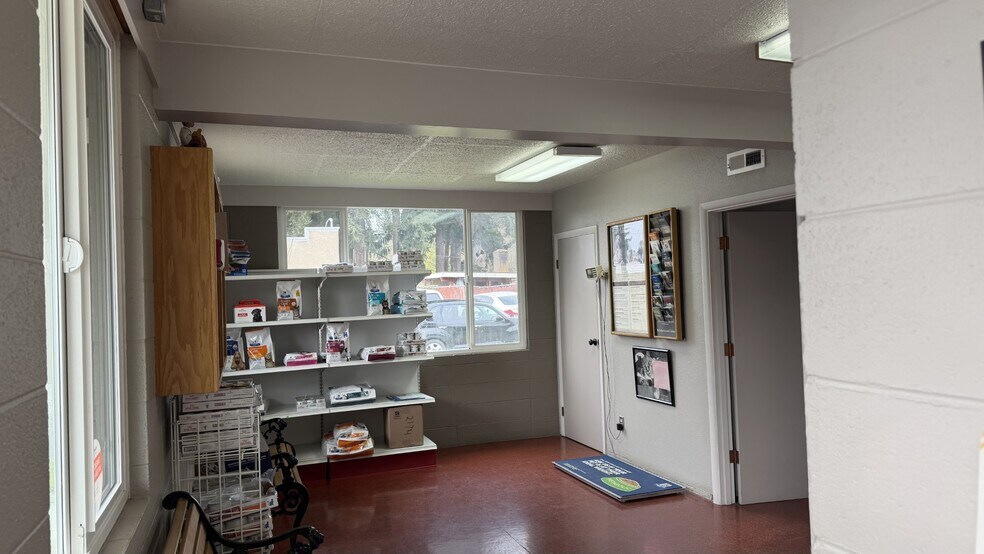 3240 Auburn Way S, Auburn, WA à louer - Photo de l’immeuble – Image 3 sur 3