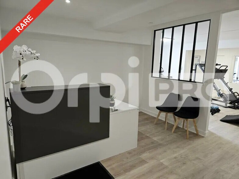 Local commercial dans Melun à vendre - Photo de l’immeuble – Image 2 sur 8