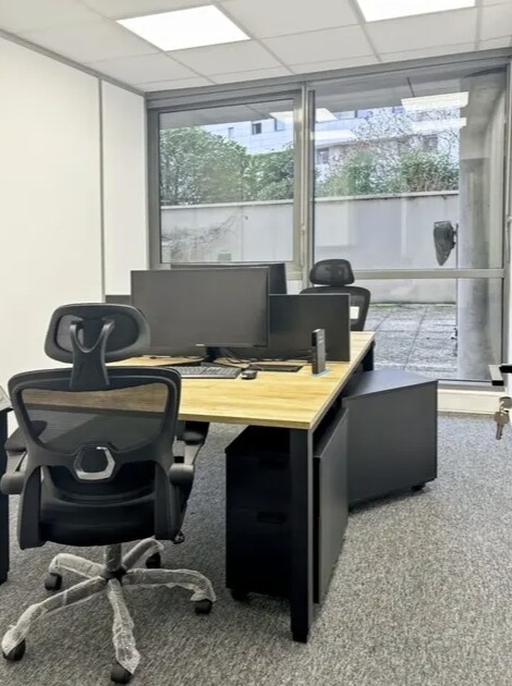 14-20 Rue Jacques Daguerre, Rueil-Malmaison à louer Photo intérieure– Image 1 sur 7