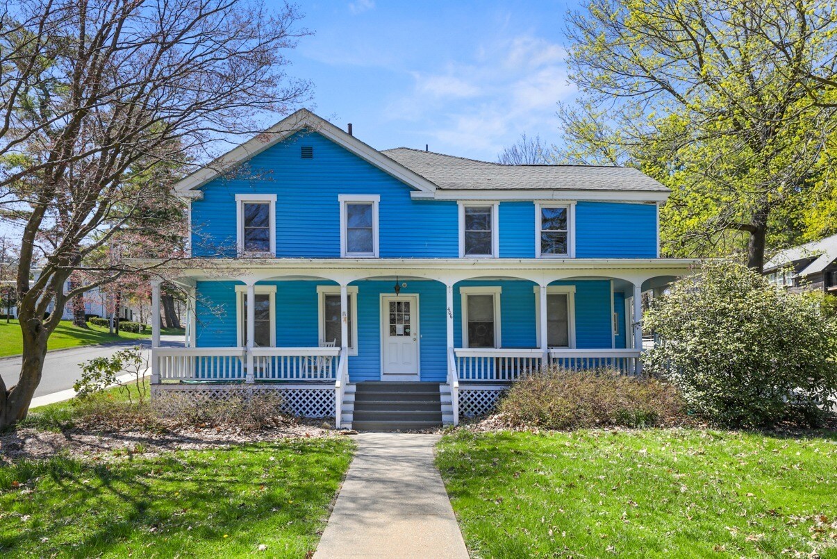 406 Main St, Great Barrington, MA à louer Photo principale– Image 1 sur 33