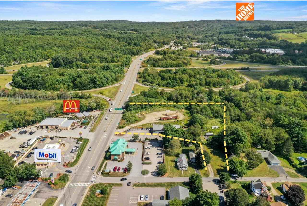 33-35 Sutton Ave, Oxford, MA à vendre Aérien– Image 1 sur 17