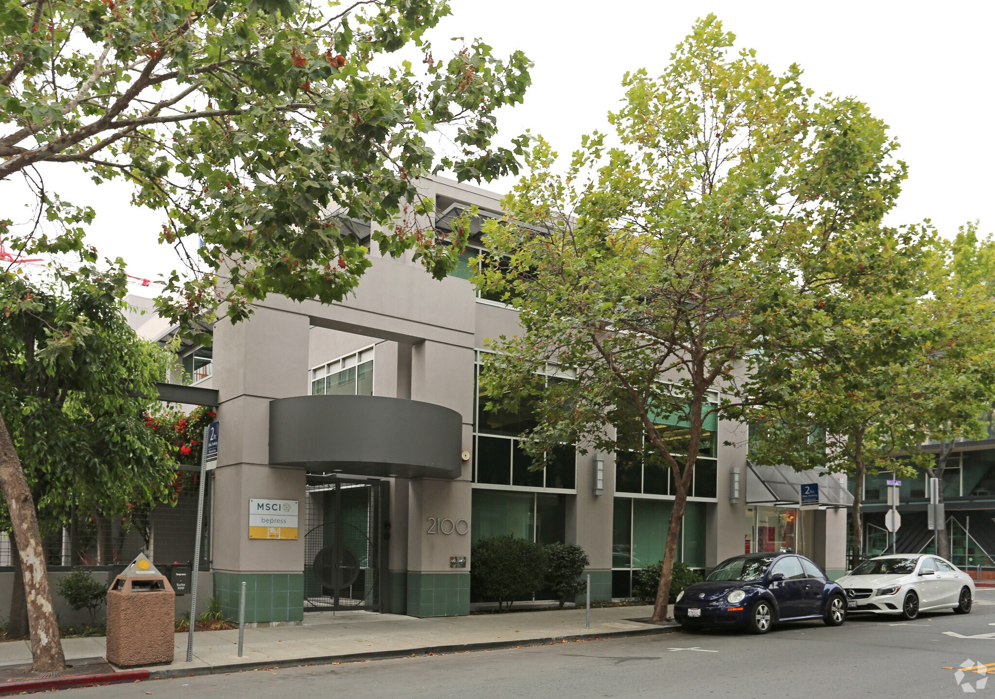 2100 Milvia St, Berkeley, CA à louer Photo de l’immeuble– Image 1 sur 3