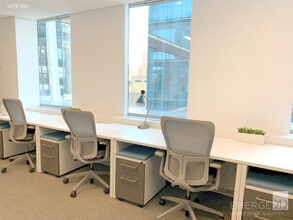 3 Columbus Cir, New York, NY à louer Photo intérieure– Image 2 sur 2