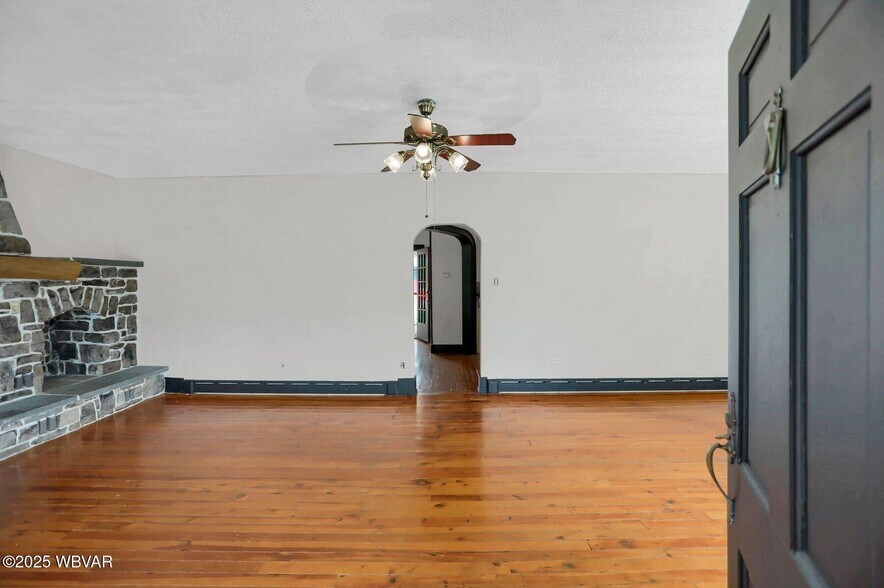 749 Mahoning St, Milton, PA à vendre - Photo de l’immeuble – Image 3 sur 15