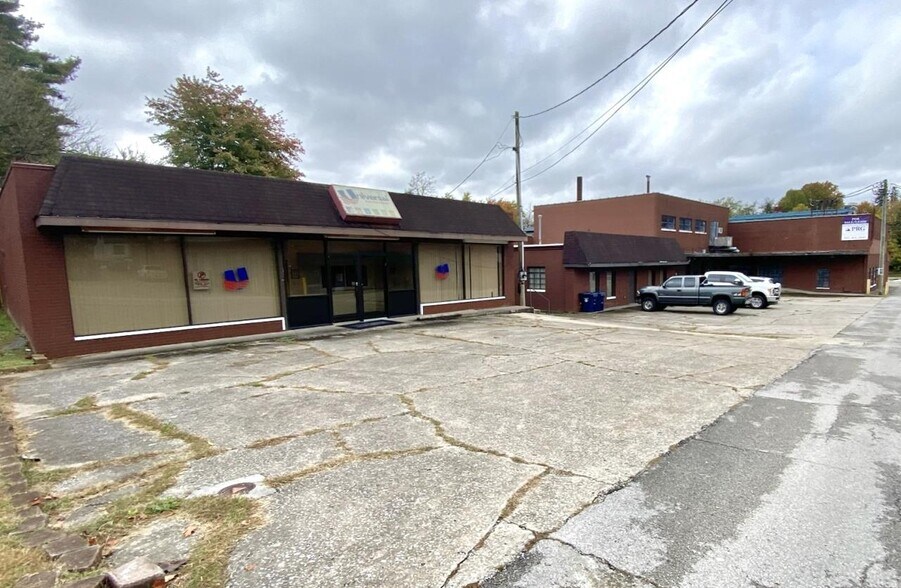 426 W 4th St, London, KY à vendre - Photo de l’immeuble – Image 3 sur 13