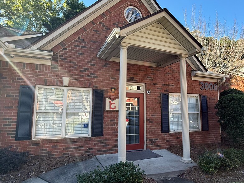 1275 Shiloh Rd, Kennesaw, GA à louer - Photo de l’immeuble – Image 2 sur 13