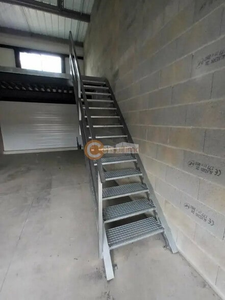 12 Rue John Maynard Keynes, Audenge à louer - Photo de l’immeuble – Image 2 sur 8