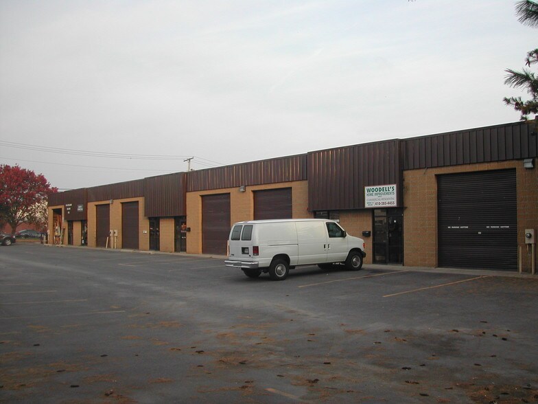 1113 North Point Rd, Dundalk, MD à louer - Photo de l’immeuble – Image 3 sur 3