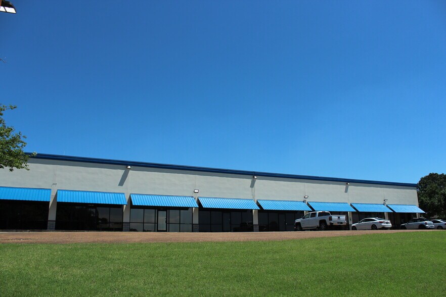 7615 Highway 51 S, Brighton, TN à louer - Photo de l’immeuble – Image 1 sur 4
