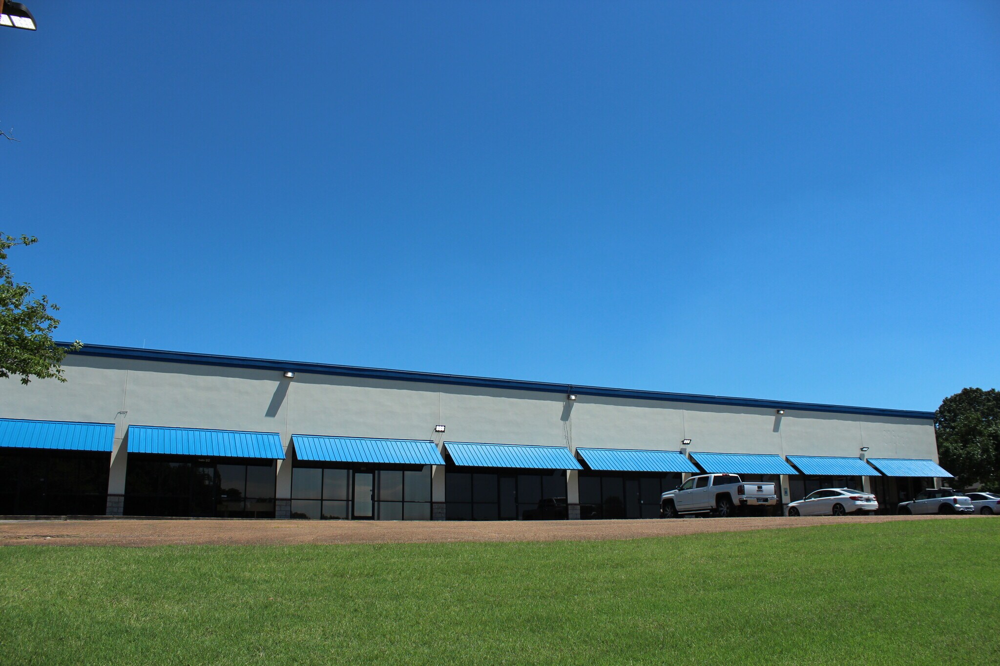 7615 Highway 51 S, Brighton, TN à louer Photo de l’immeuble– Image 1 sur 5
