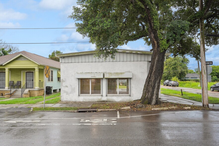 5700 St Claude Ave, New Orleans, LA à vendre - Photo de l’immeuble – Image 2 sur 13