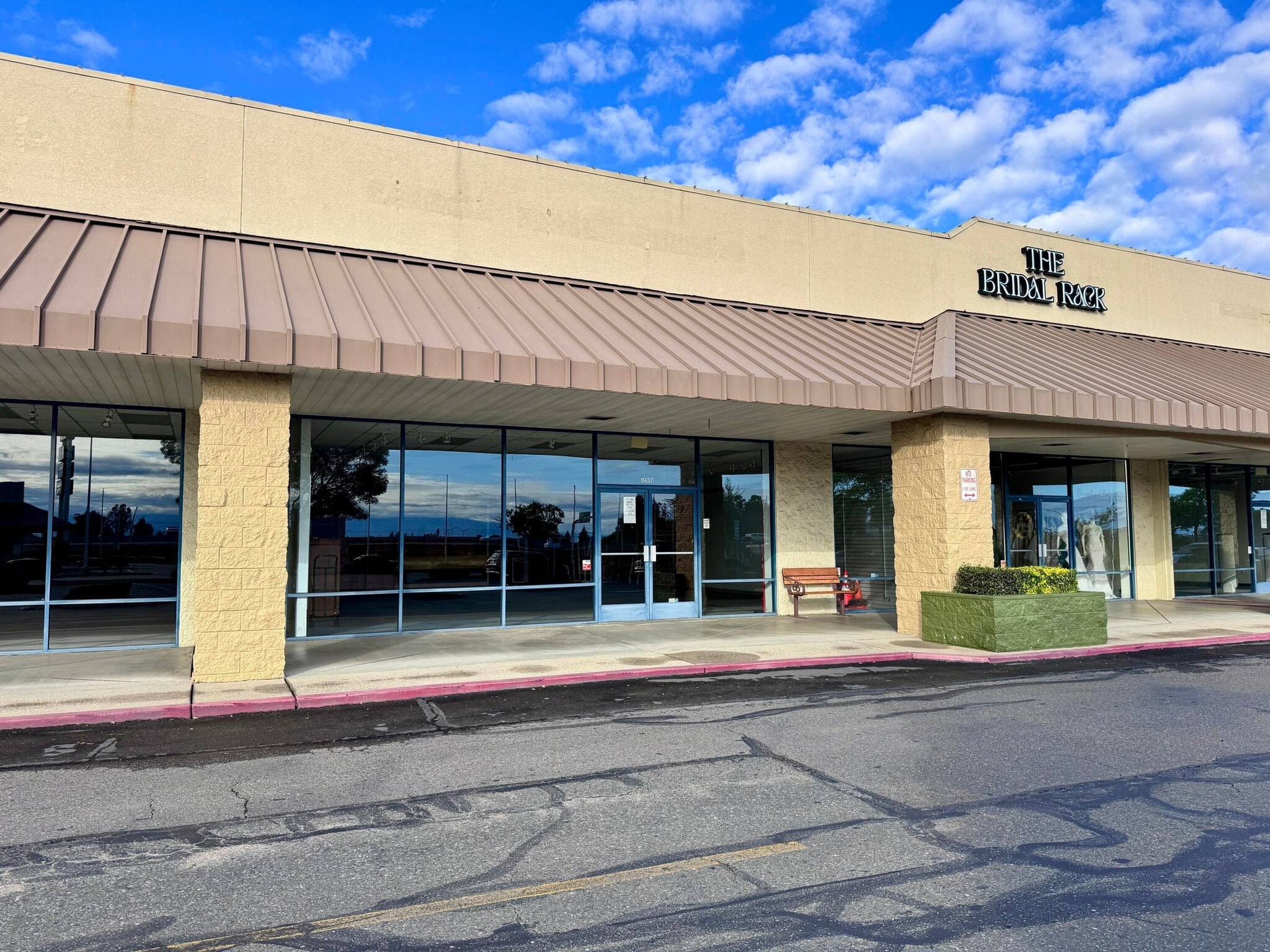 1699-1785 State Highway 273, Anderson, CA à louer Photo intérieure– Image 1 sur 8