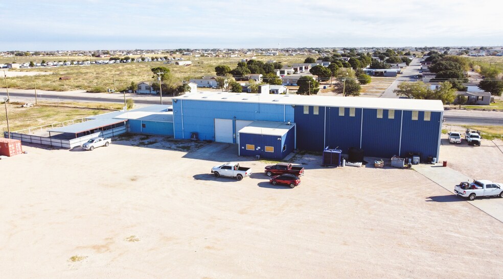 14625 N Hollyhock Ave, Gardendale, TX à vendre - Photo de l’immeuble – Image 2 sur 122