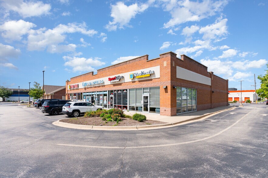5942-5948 W Touhy Ave, Niles, IL à vendre - Photo de l’immeuble – Image 2 sur 16