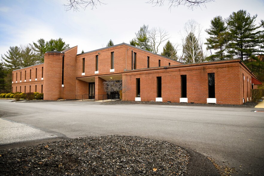 3244 Washington Rd, McMurray, PA à louer - Photo de l’immeuble – Image 3 sur 3